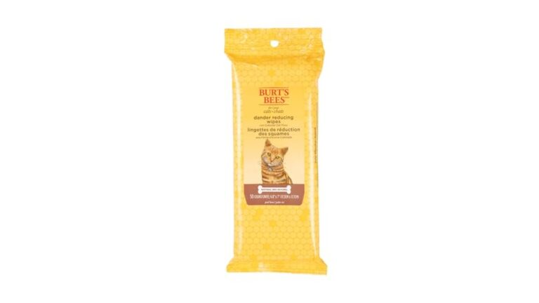 Best Dander Control Wipes (Hypoallergenic) for Sensitive Pets’ Skin Care