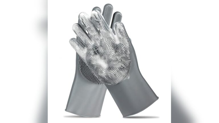 Best Deshedding Glove for Rabbits: Gentle, Efficient Grooming Mitt Reviews