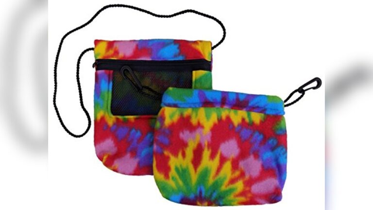 Best Sleeping Pouch Fleece (Safe Seams) for Sugar Gliders Comfort